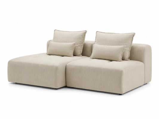 Divano componibile in tessuto beige con 2 sedute e 4 cuscini