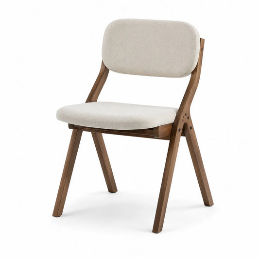 Sedia con struttura in legno e rivestimento in tessuto beige